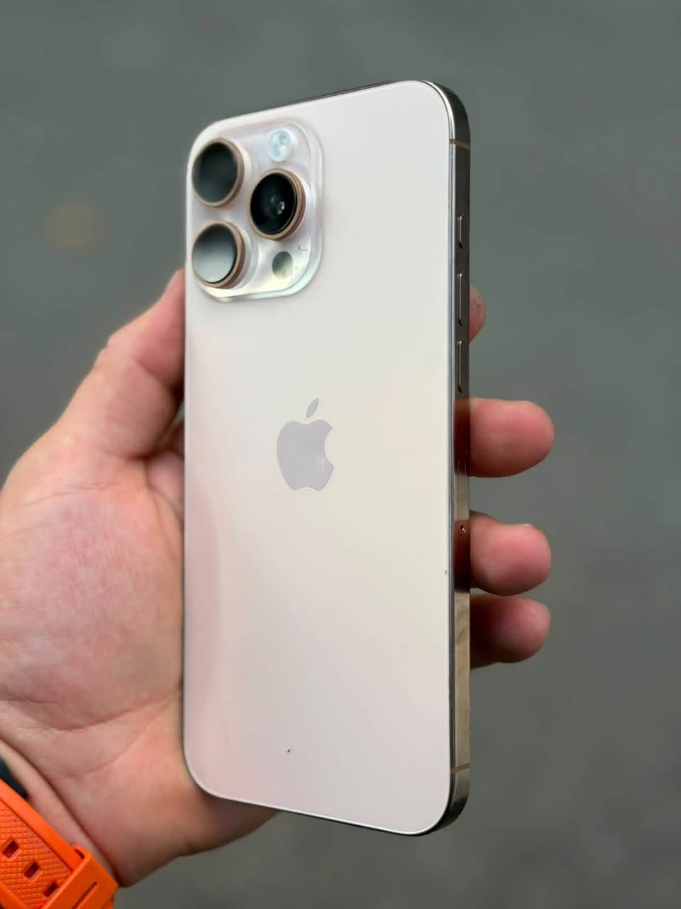 16 Pro Max 256GB 89% with box