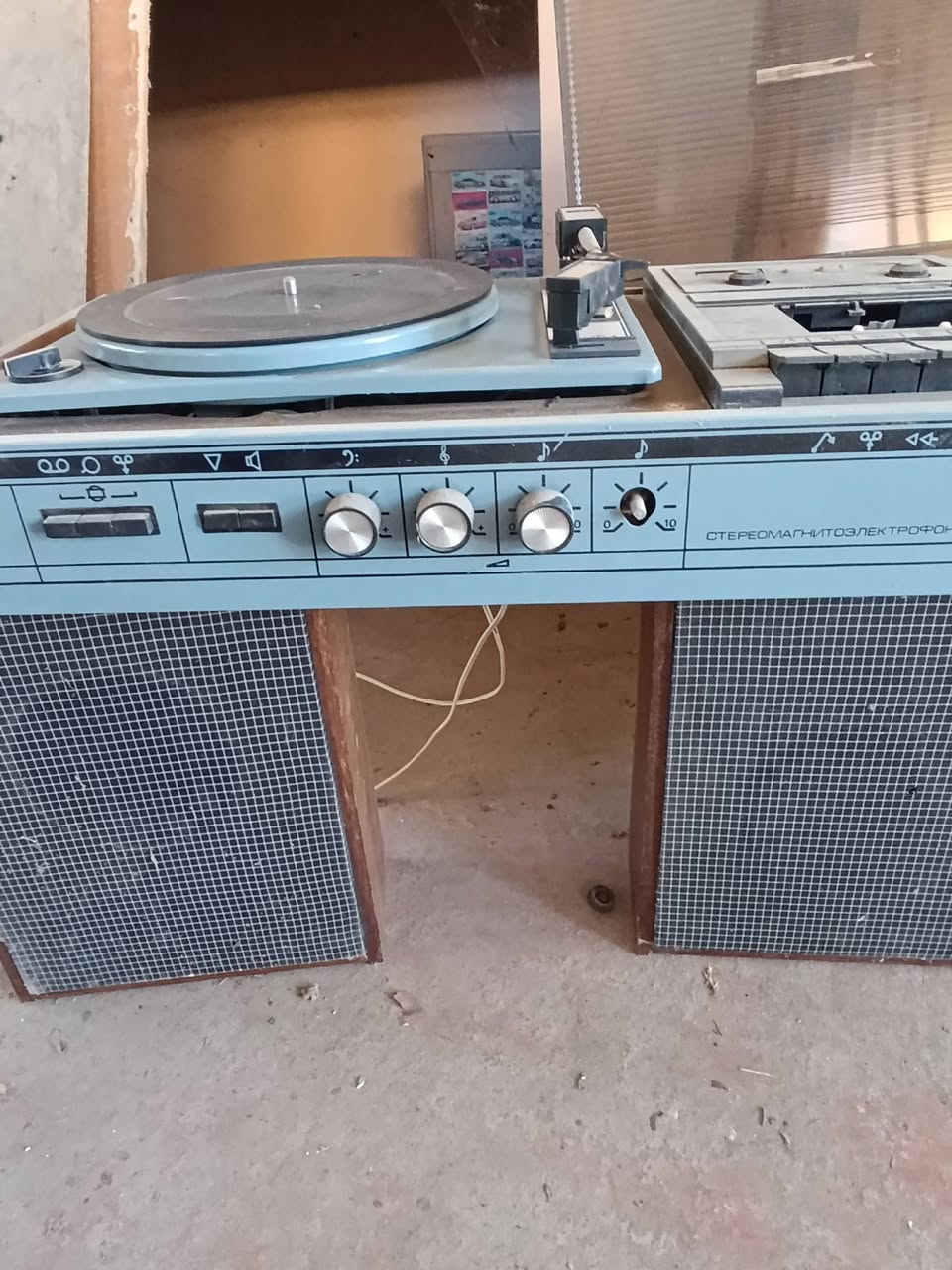Stereo tape recorder in Ganja