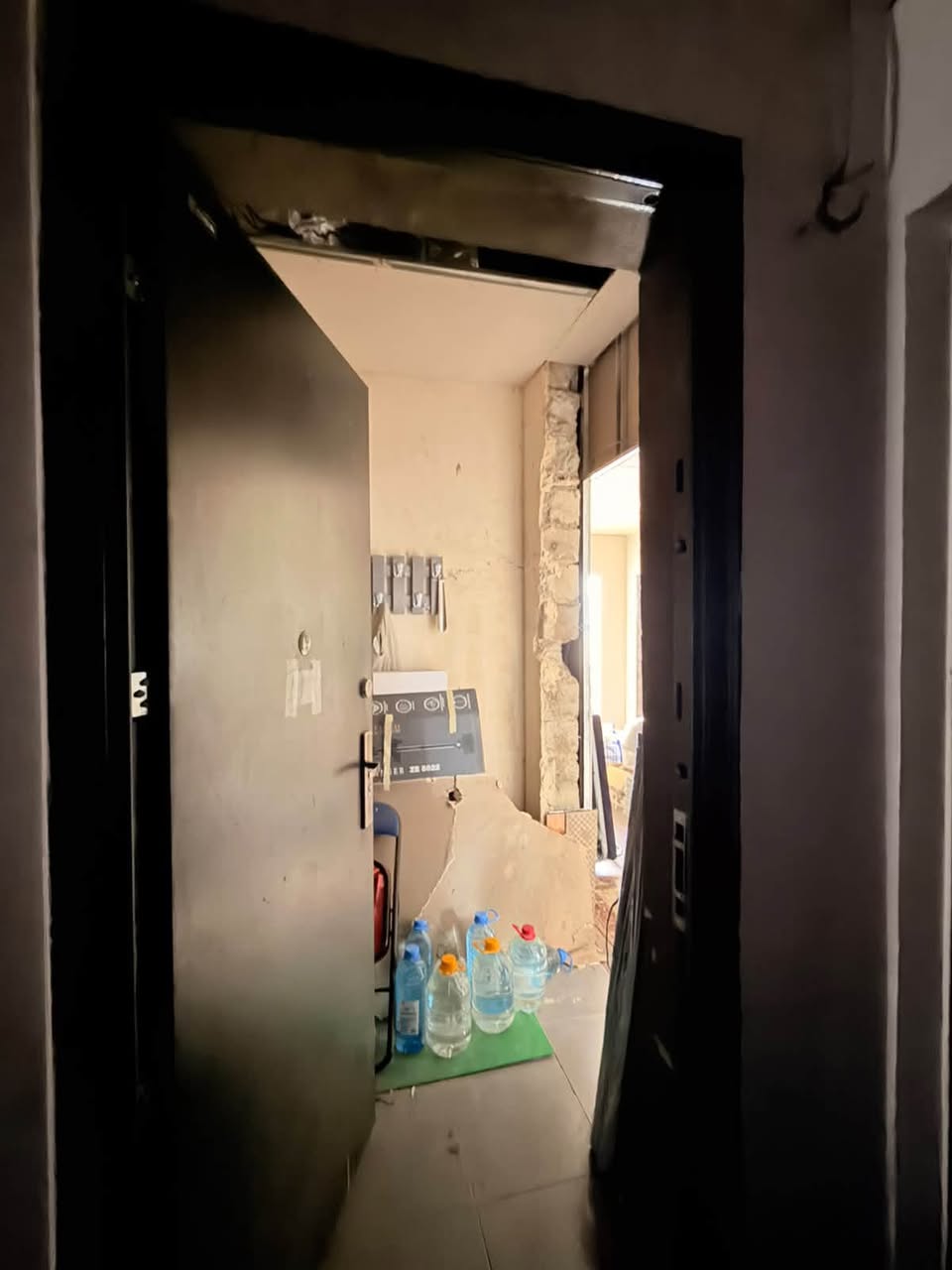 იყიდება ბინა, ზუგდიდი — $105,000