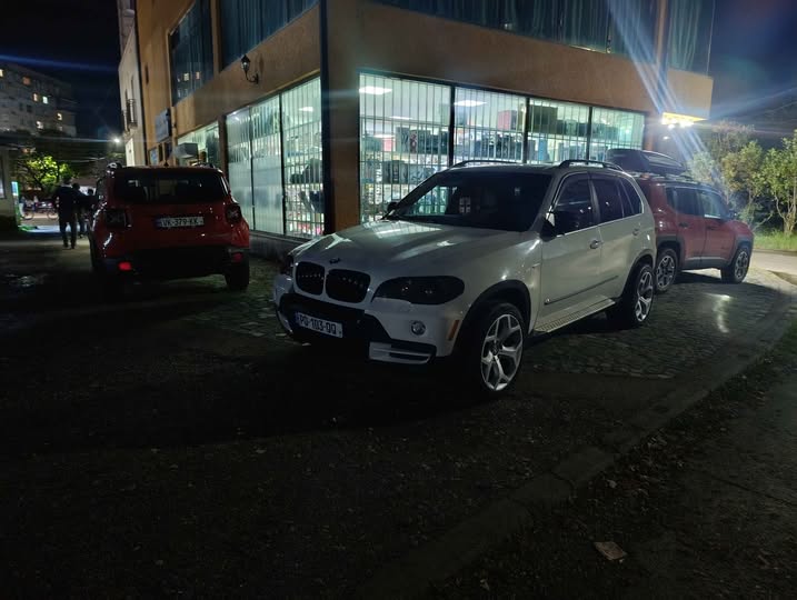 2008, 4.8 motor, Kutaisi'de ideal şekilde düzenlenmiş, yarış, sıralama ile…
