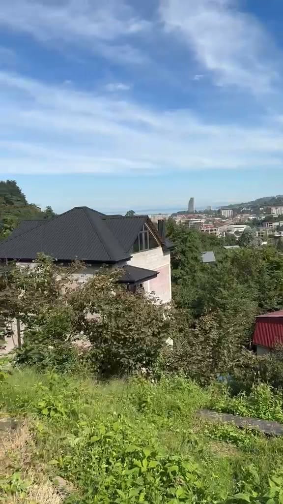 Ev, Tiflis — $500