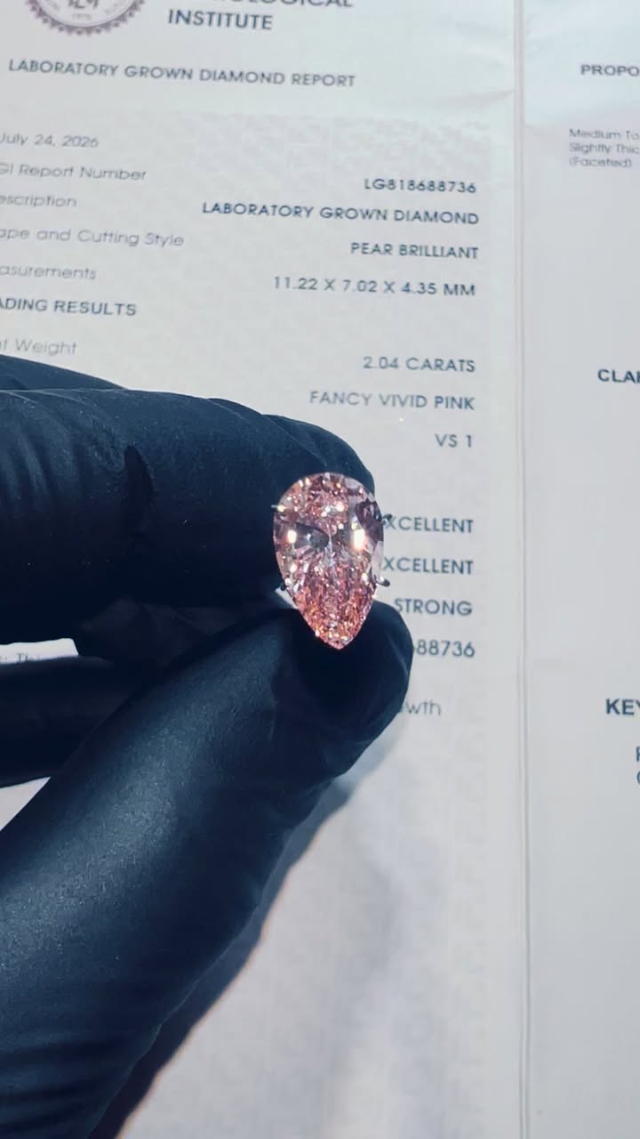 2.04 CT fancy vivid pink diamond