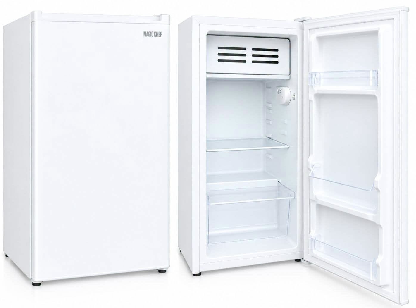 The refrigerator is ideal for small spaces, for the office,