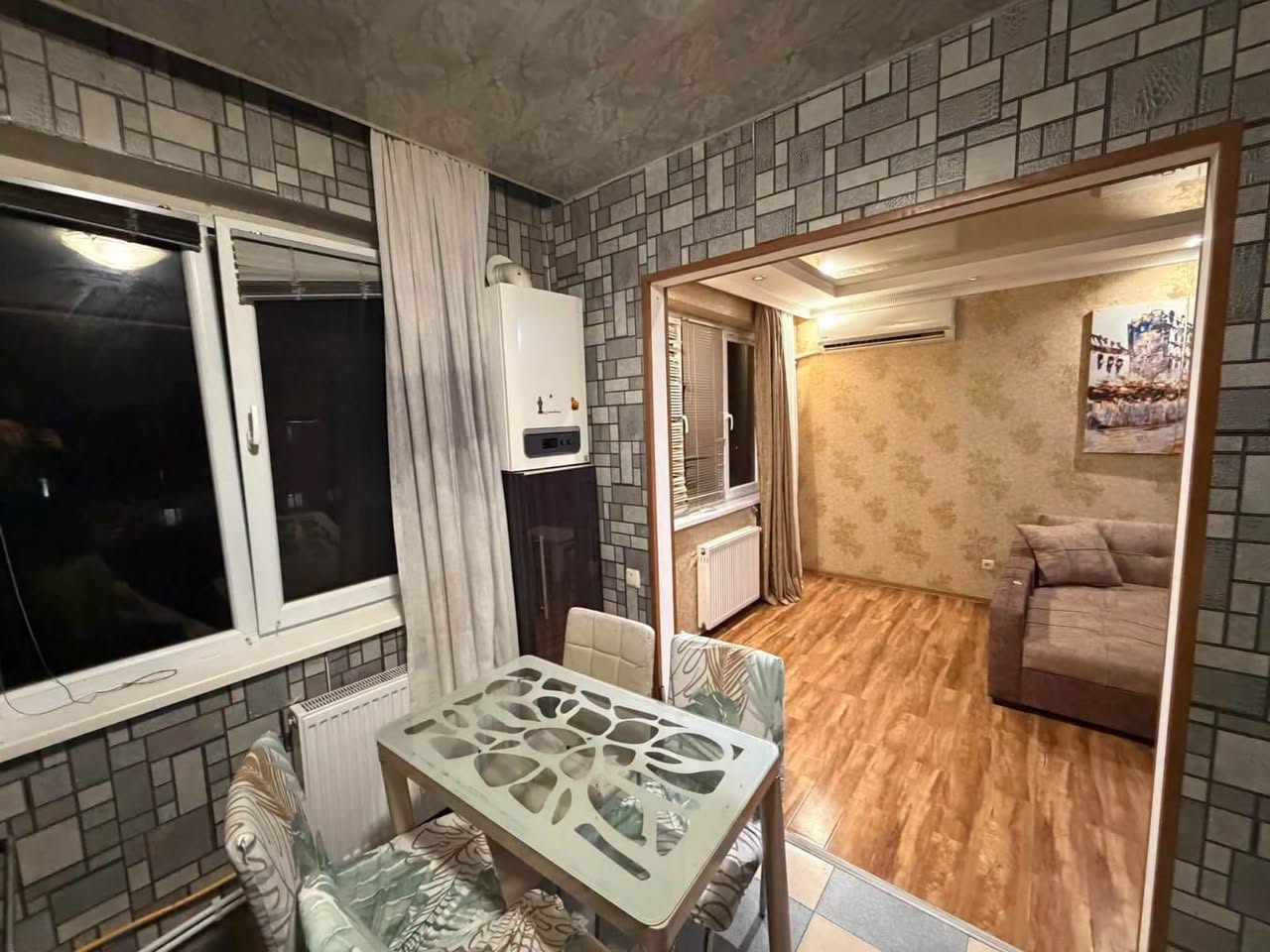 4 otaqlı mənzil icarəyə verilir, Rustavi - 1,200 ₾