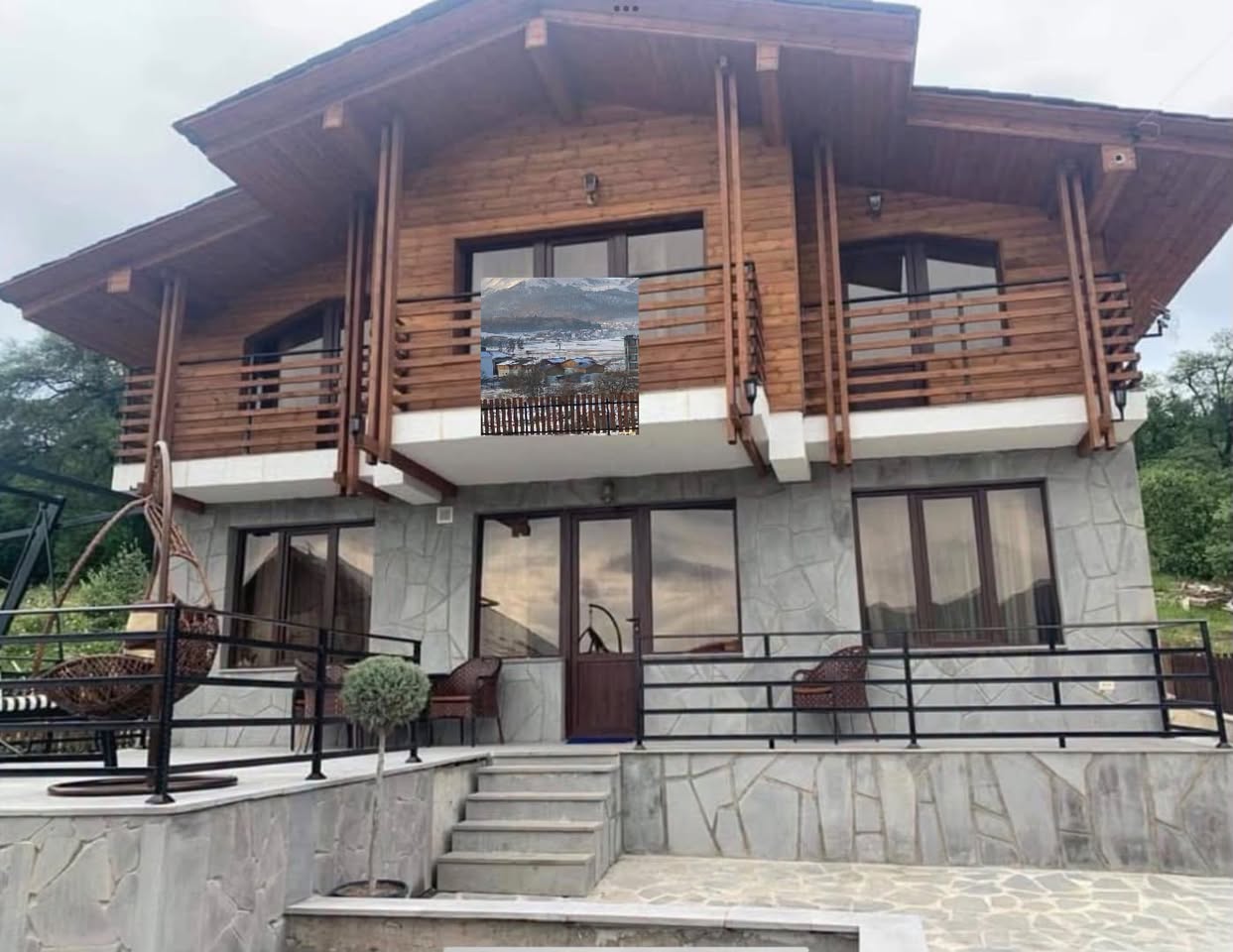 Ev, Borjomi
