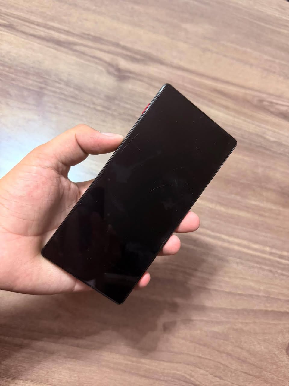 Temiz oyun telefonu 2 yıllık - 2,100₾