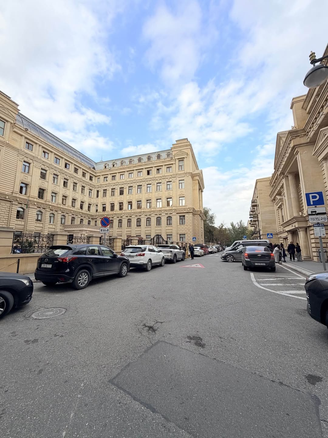 Продаётся 2-комнатная квартира, Баку