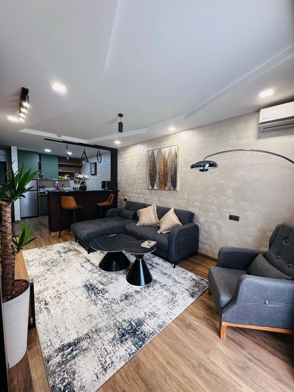 Kirayə 2 otaqlı mənzil, Tbilisi — $1,000