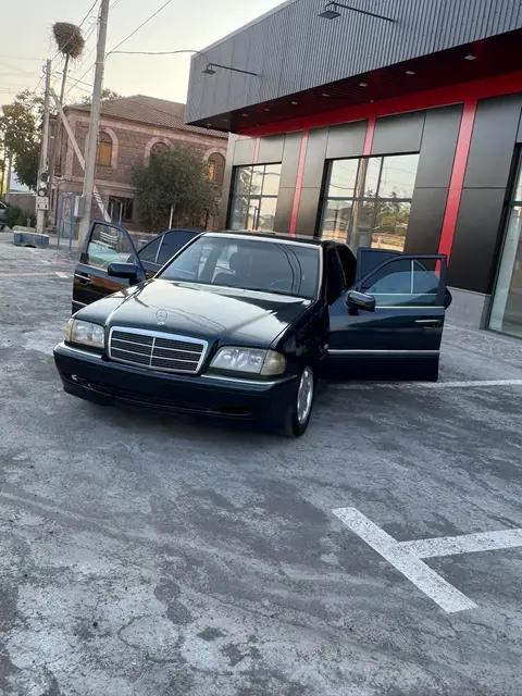 C 180 — 3,700$