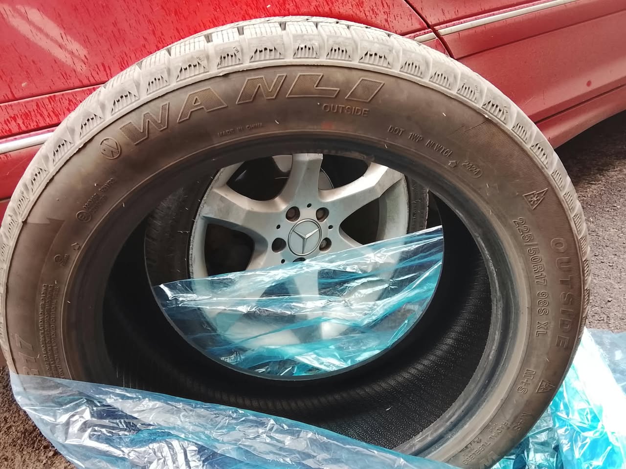 Winter tyres 225/50 R17 Wanli