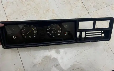 Lada 2107, 2012 model year.