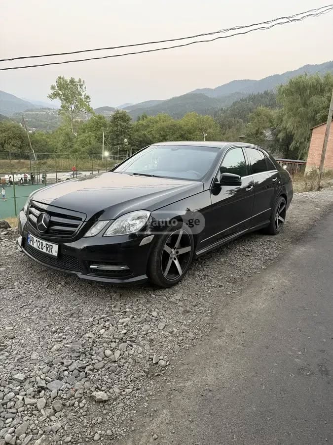 Mercedes-Benz E 350 2012