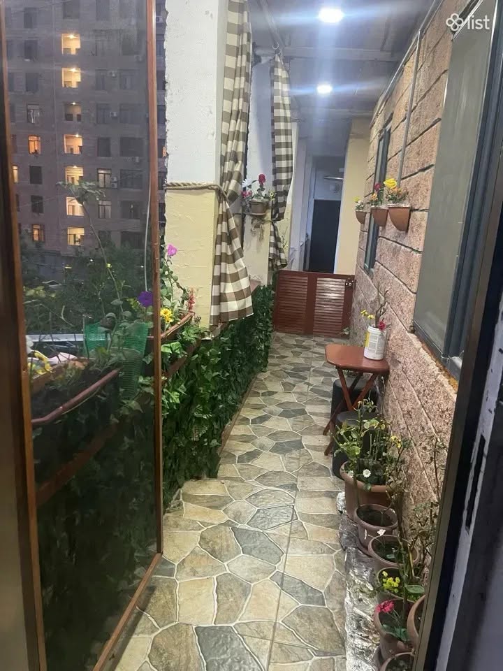 Satılık 2 odalı daire Erivan'da — 125,000$