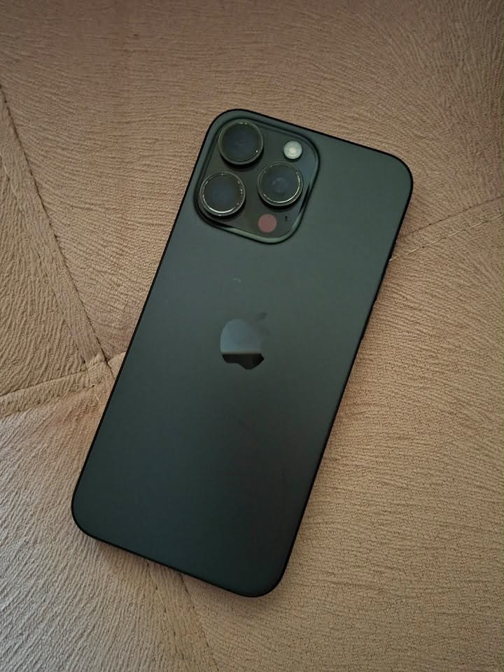 I will exchange a black iPhone 15 Pro in Batumi