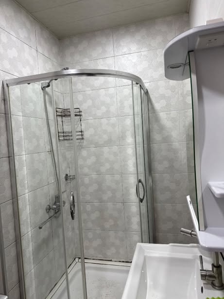 2 oda daire kiraya verilir, Tiflis - 1,300 ₾