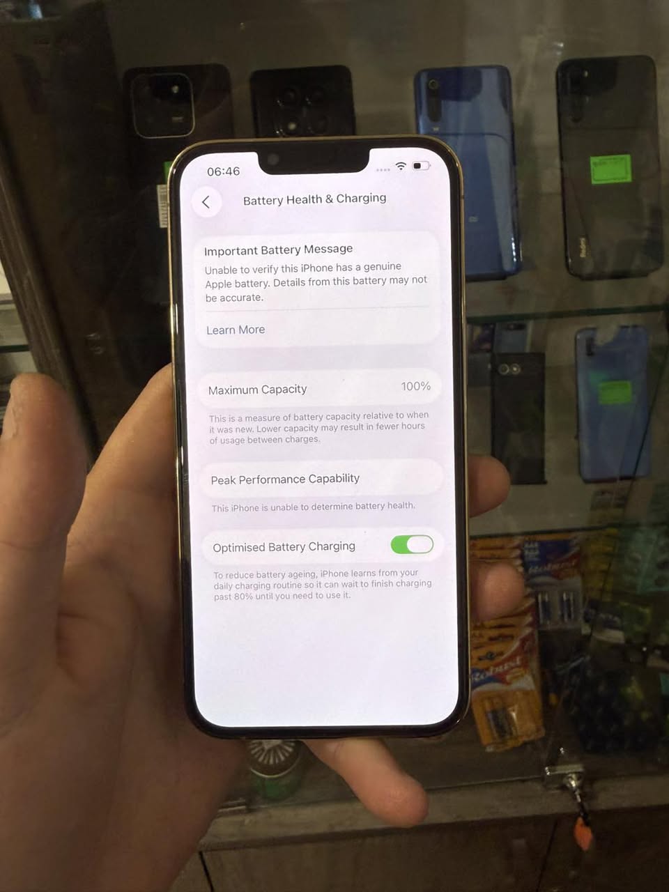 iPhone 13 Pro 256GB, iyi durumdadır