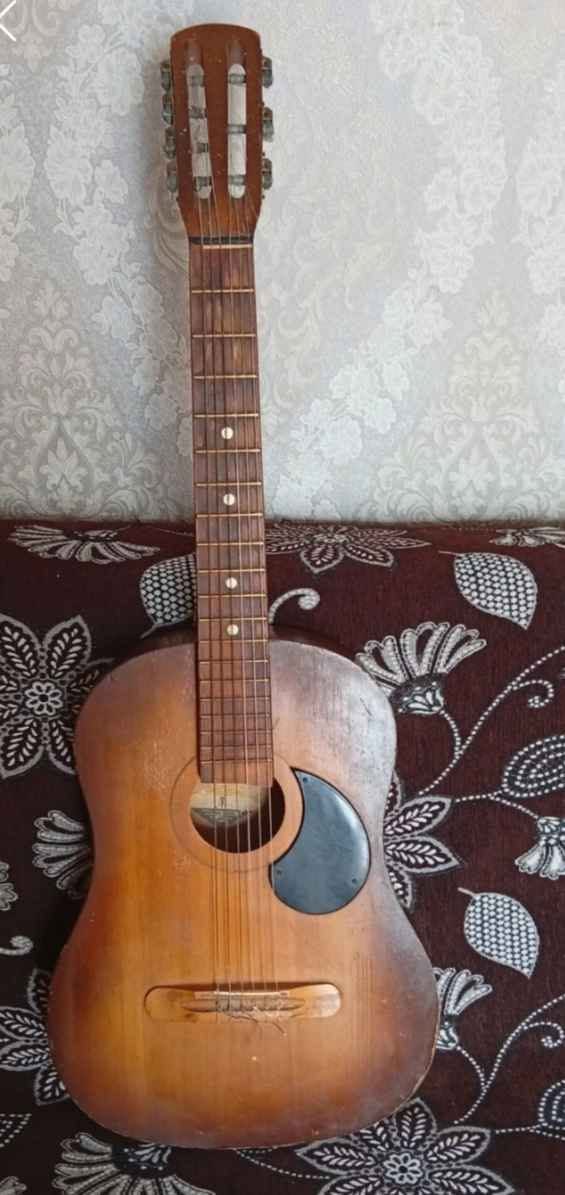 Sovet gitara 1978-ci il