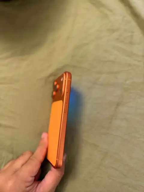 იყიდება iPhone 17 pro eSIM 97%bh — 3,000₾