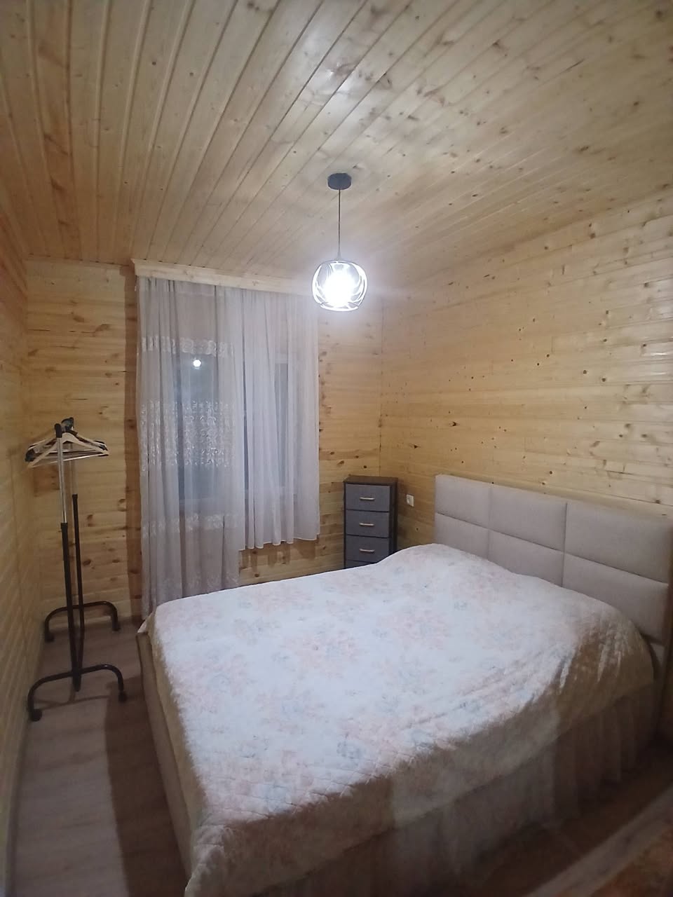 Bize ulaşın kiralık sakin kotaژi kojorda kotaژde