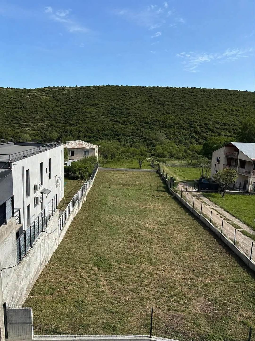 🏡 **იყიდება 725 მ² მიწის ნაკვეთი — 112,375$