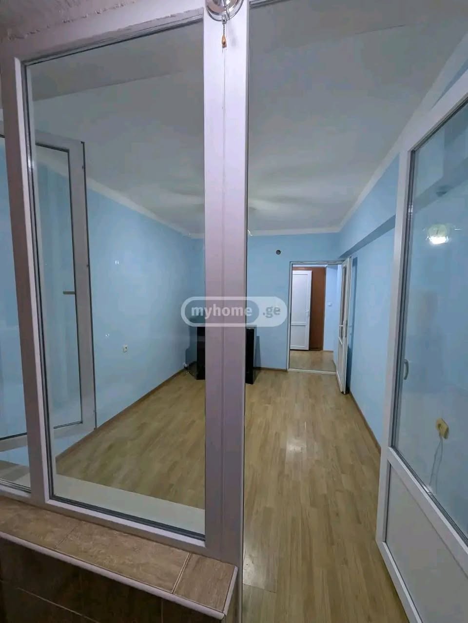 იყიდება 3-ოთახიანი ბინა, ქუთაისი — $56,000