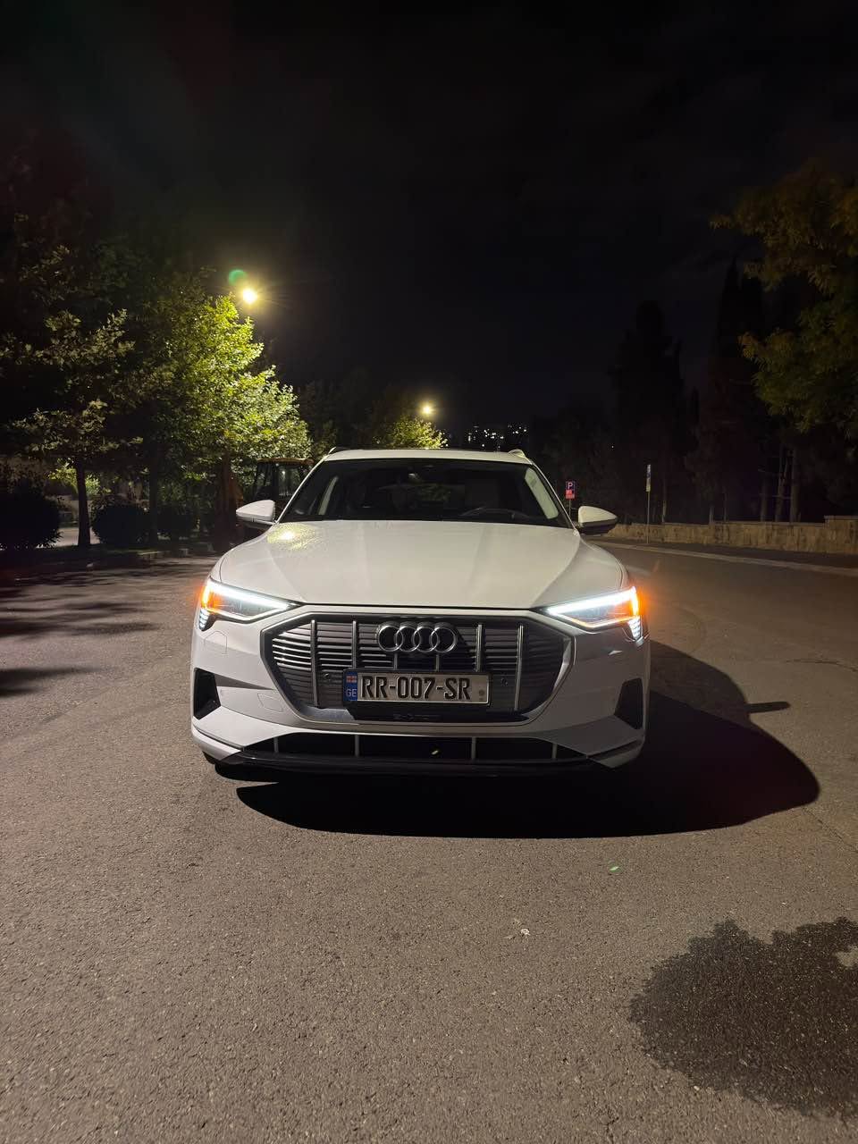 Audi 2021 car model.