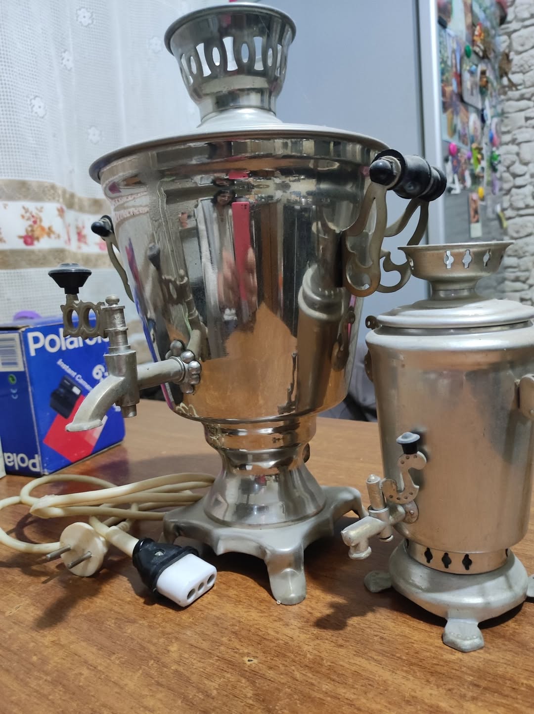 ელექტრო სამოვარი, მუშაობს დენზე
