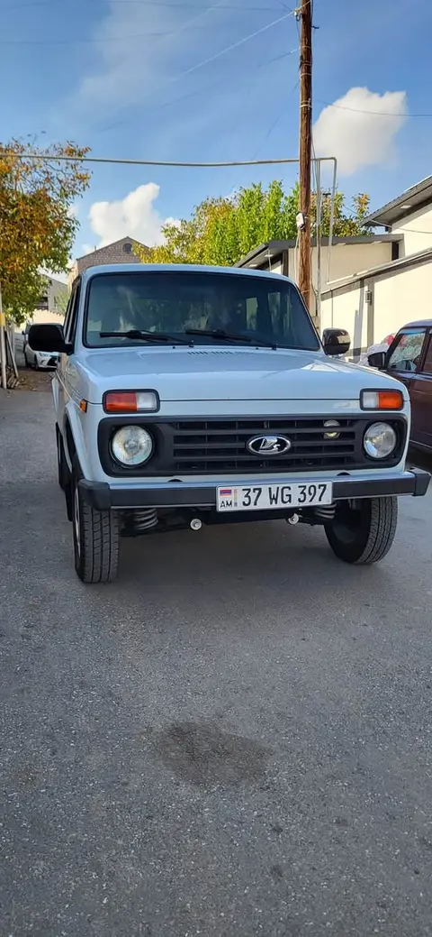 Lada Niva 2121 2010