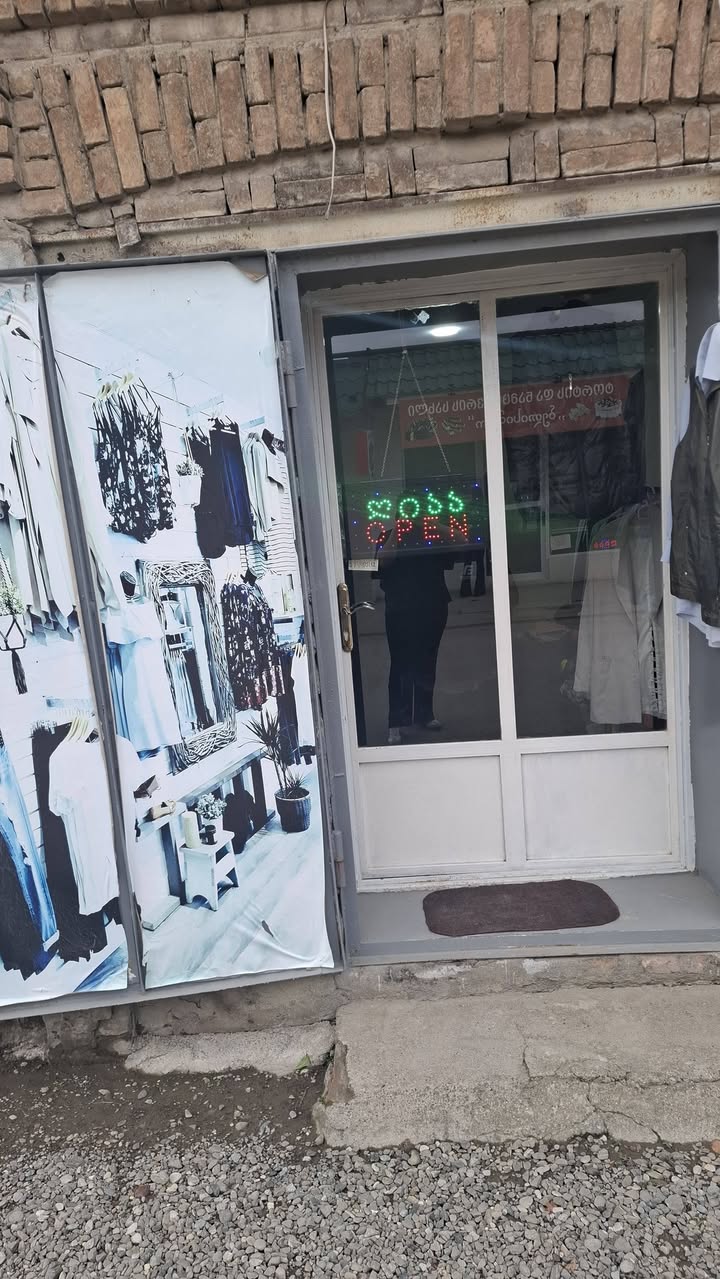 Kadın/Erkek mevsimsel ayakkabı ve palto satın alınacak