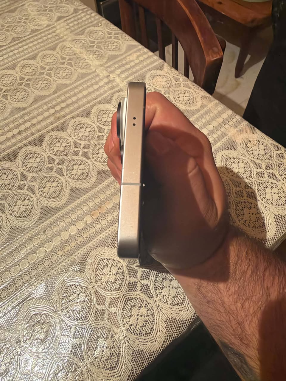 2500₾-ə satılır və ya sizdən 1000₾-ə dəyişdirilir
