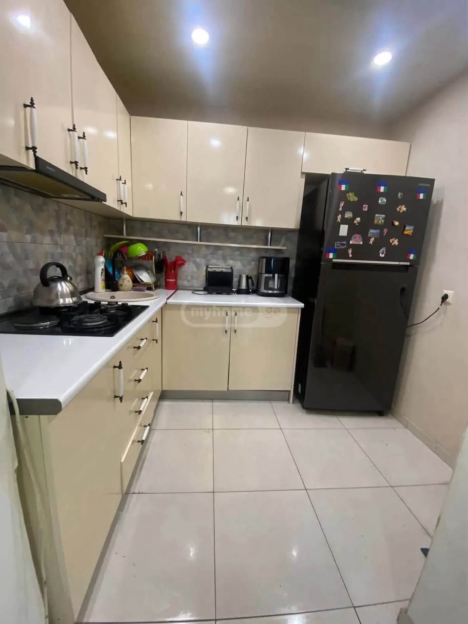იყიდება 3-ოთახიანი ბინა, თბილისი — $135,000