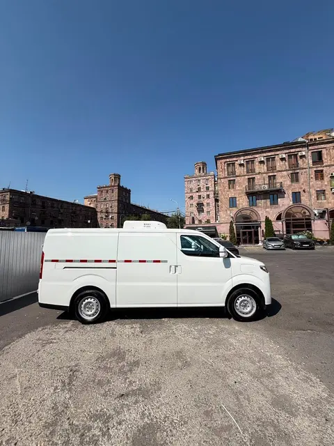 Ruichi EC75 2025
