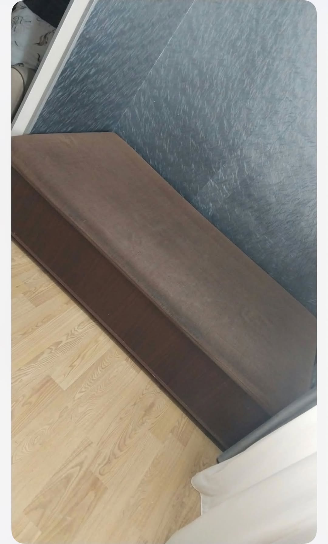 მებელი