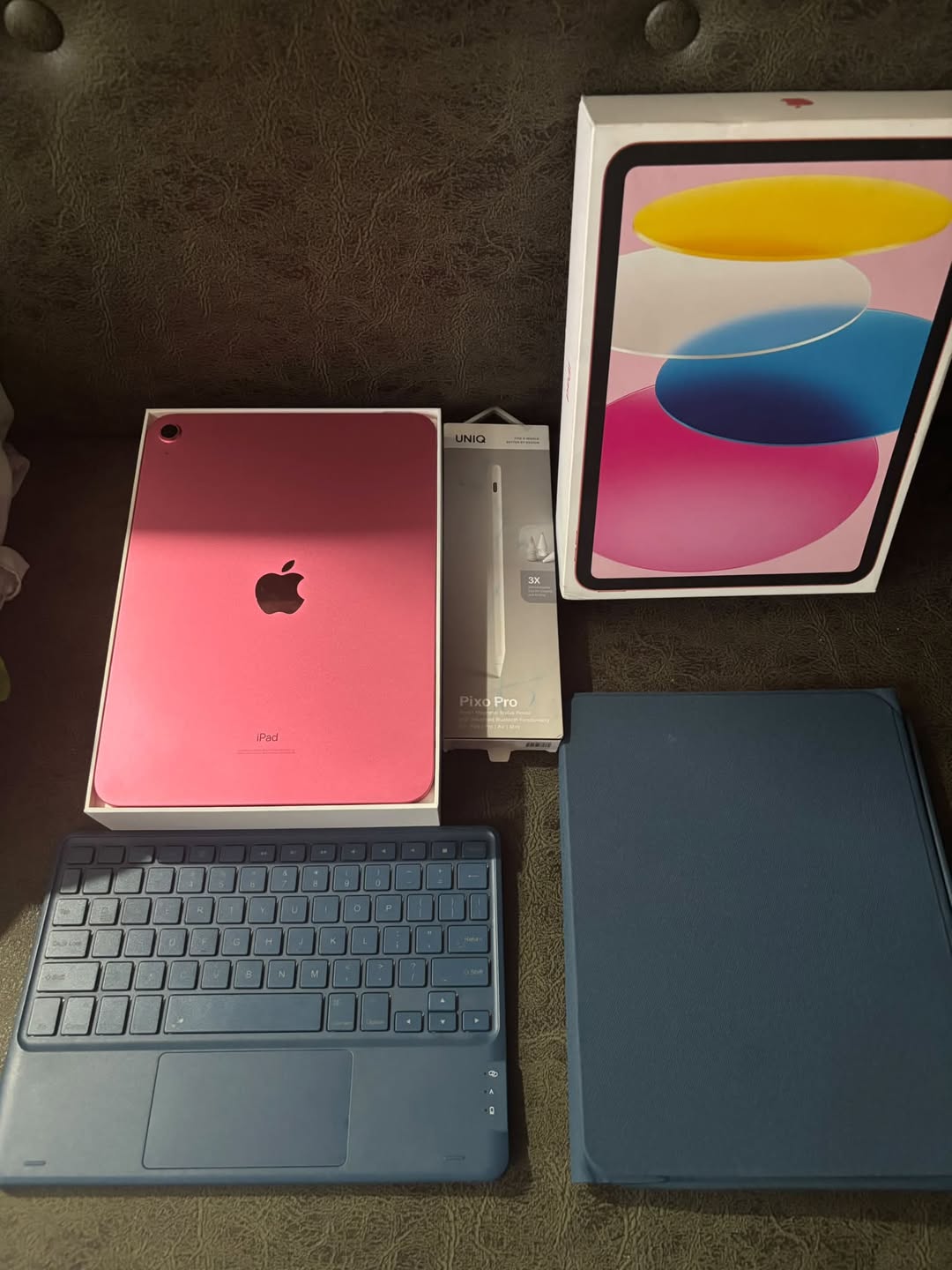 iPad 10th generation 64Gb 900Gel