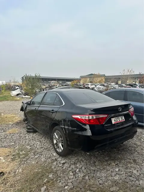 Toyota Camry 2015
