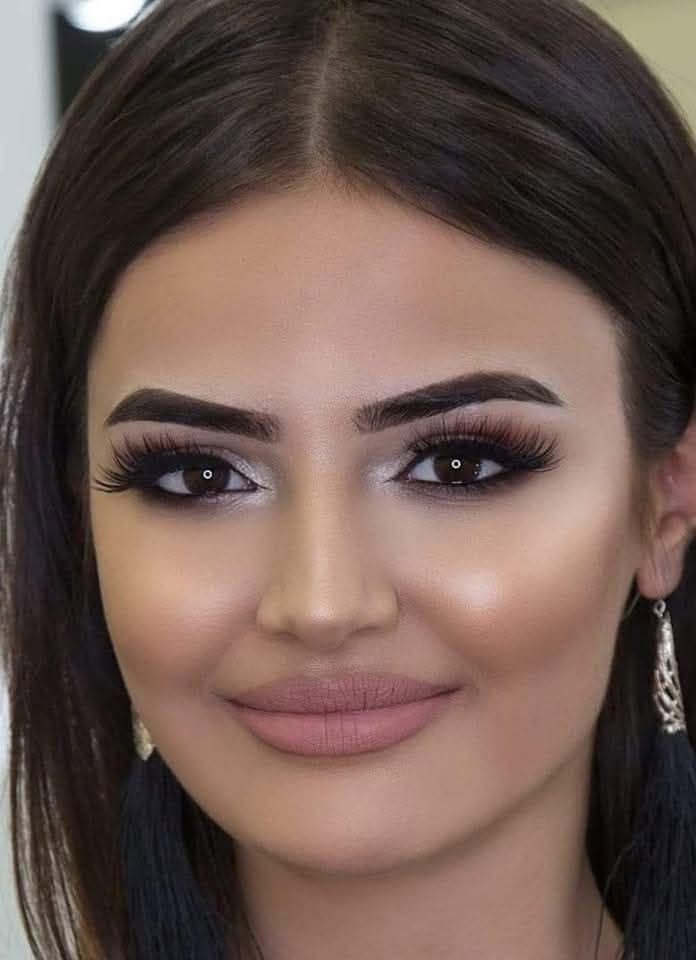 Wedding makeup at the client's home