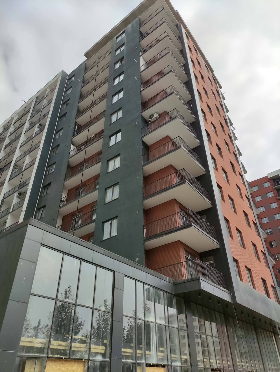 Mənzil satılır, Tbilisi — $1,350