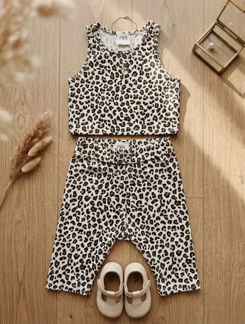 Մանկական զույգ կոշիկ Zara, 131 սմ