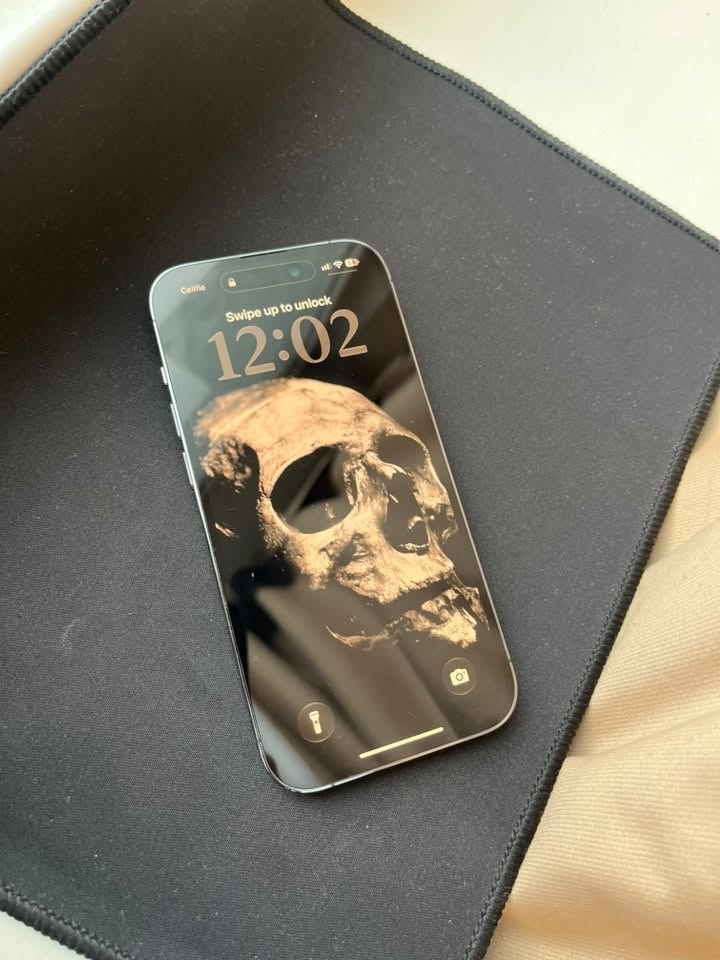 iPhone 14 Pro, whoever buys it today — 850₾