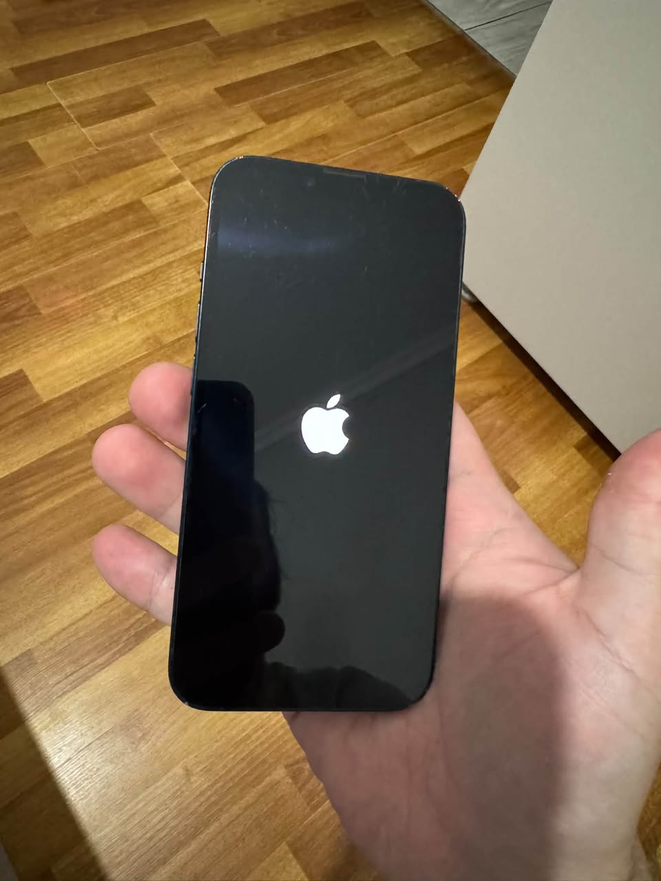 iPhone 14 128GB, батарея 76%