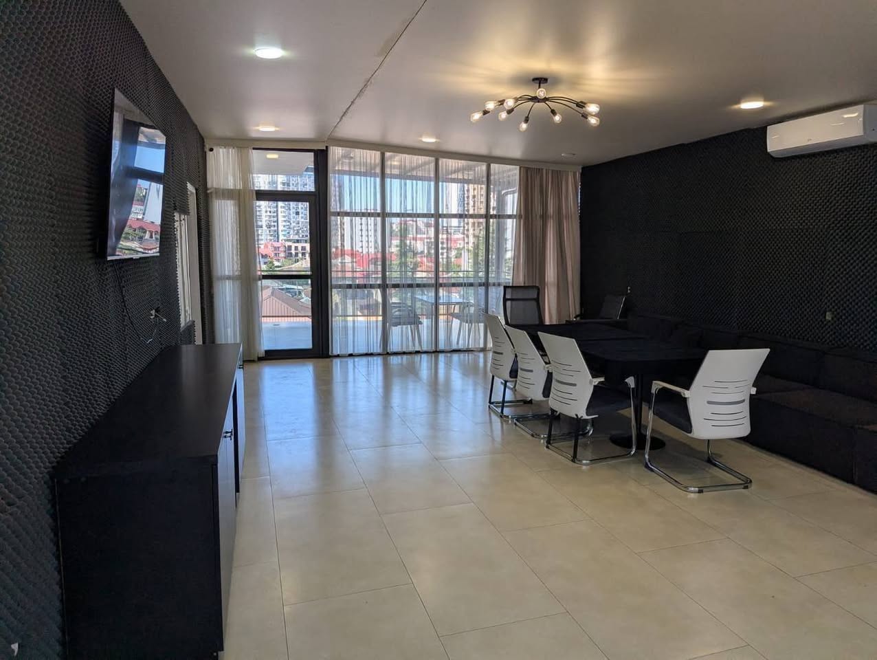 Kirayəyə mənzil verilir, Batumi — $800