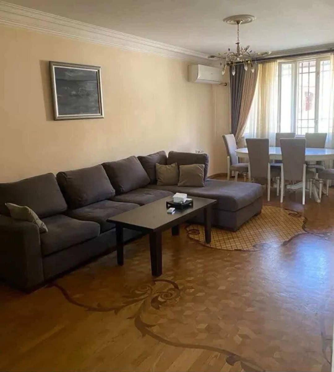 Vazirvum əsasən ☎ + 230.000$
