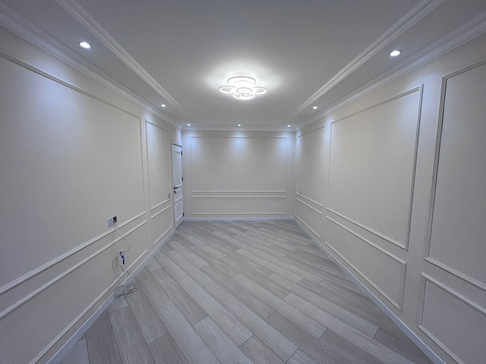 4-room renovated apartment for sale