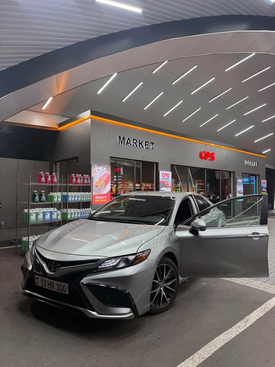 Toyota Camry V75 2023 SE