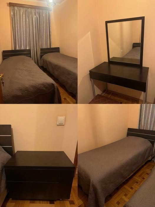 Twin beds, dressing table and nightstands