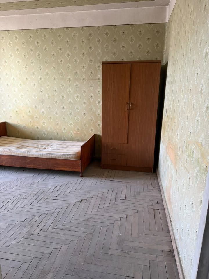 იყიდება ბინა, გორი