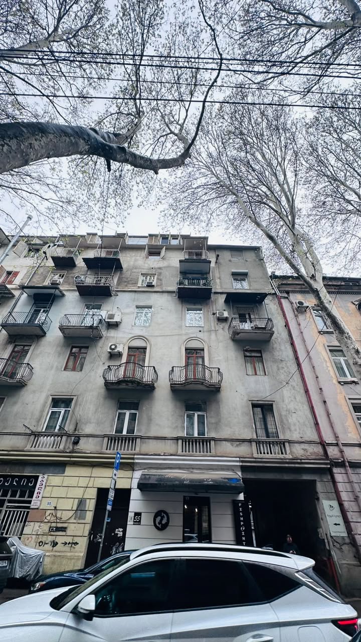 Satılık daire, Tiflis