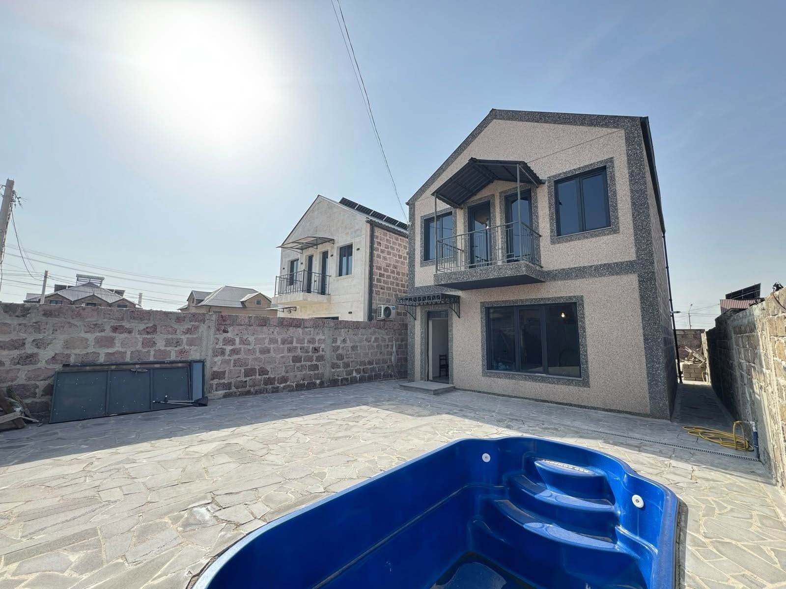 სახლი, ერევან — $220,000
