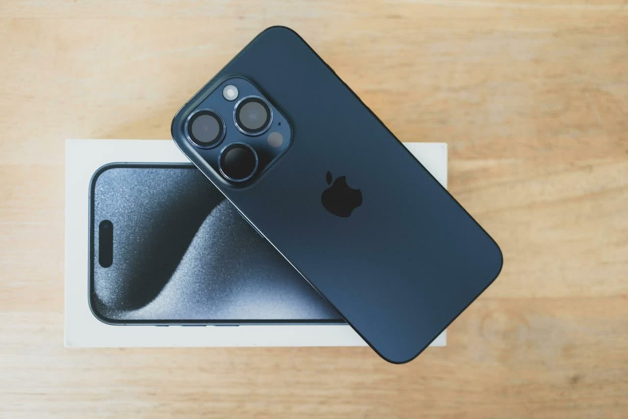 iPhone 15 Pro 128GB with SIM card. Ideal - 1,550₾