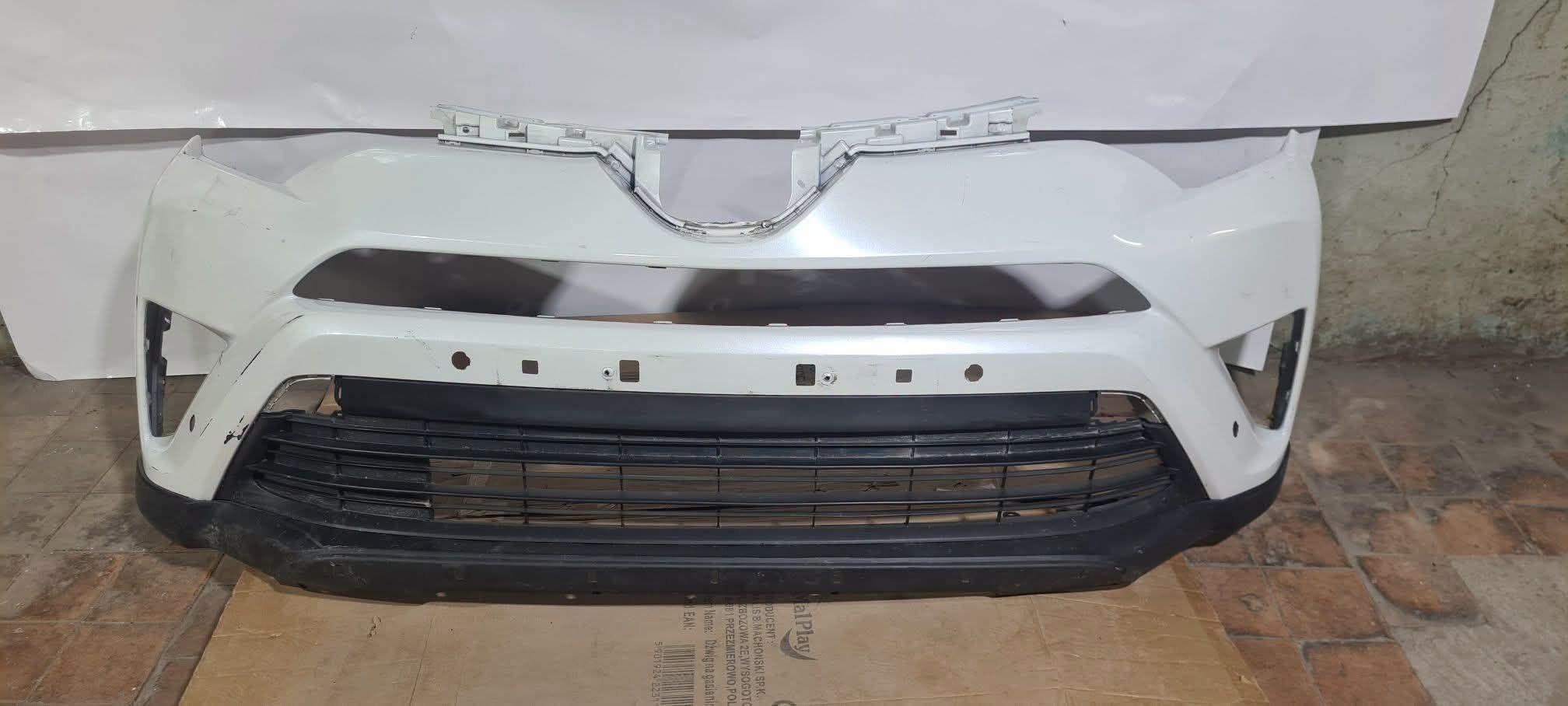 Toyota RAV4 - 700€